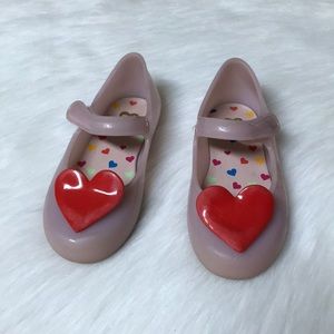 Mini Melissa size 10